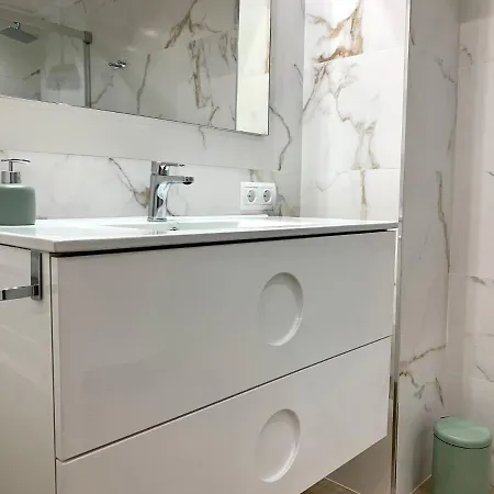 Coliseo Albir Apartment *